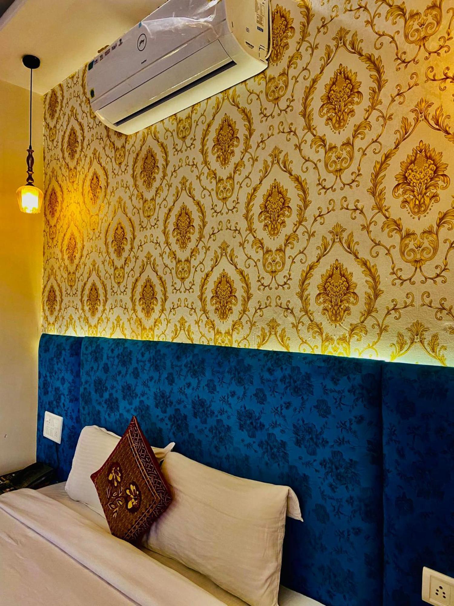 The Indraj Palace Hotel Jaipur Eksteriør billede